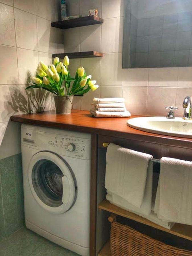 Cortile Del Forno Nel Centro Storico Apartamento Arona Exterior foto